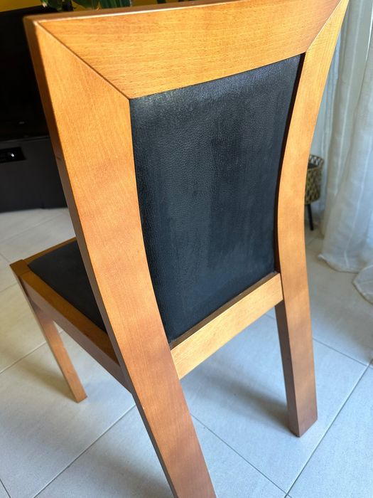 6 Cadeiras de Mesa de Jantar em madeira de Nogueira
