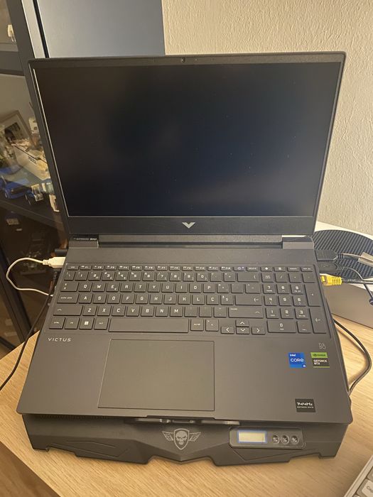 TROCO POR TORRE !LapTop HP Victus i5- 12500H/16GB/5120GB RTX 3050/16GB