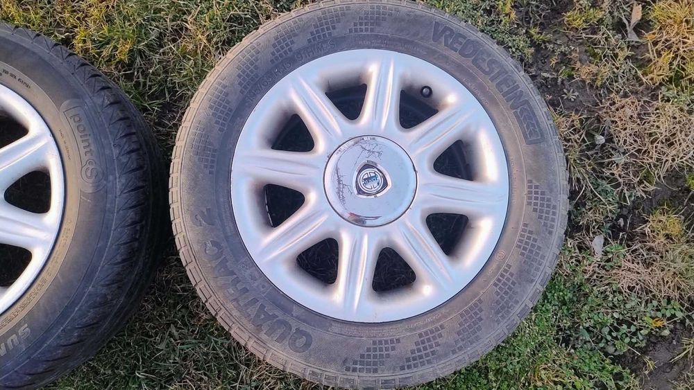Felgi aluminiowe z oponami 195/65 R15