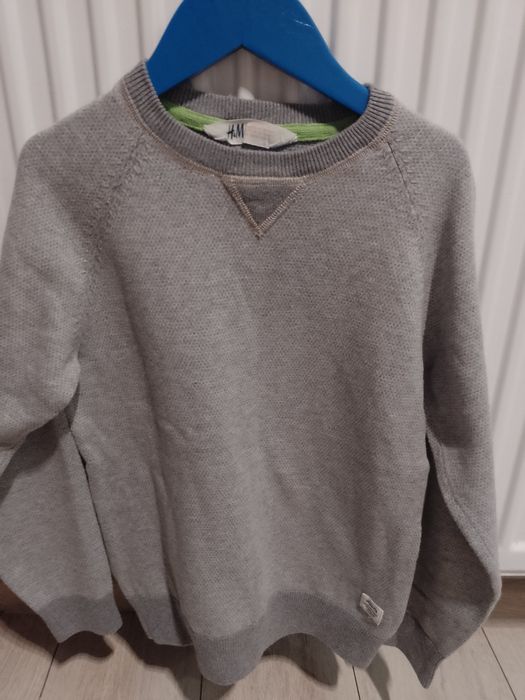 Siwy sweterek H&M r.134/140