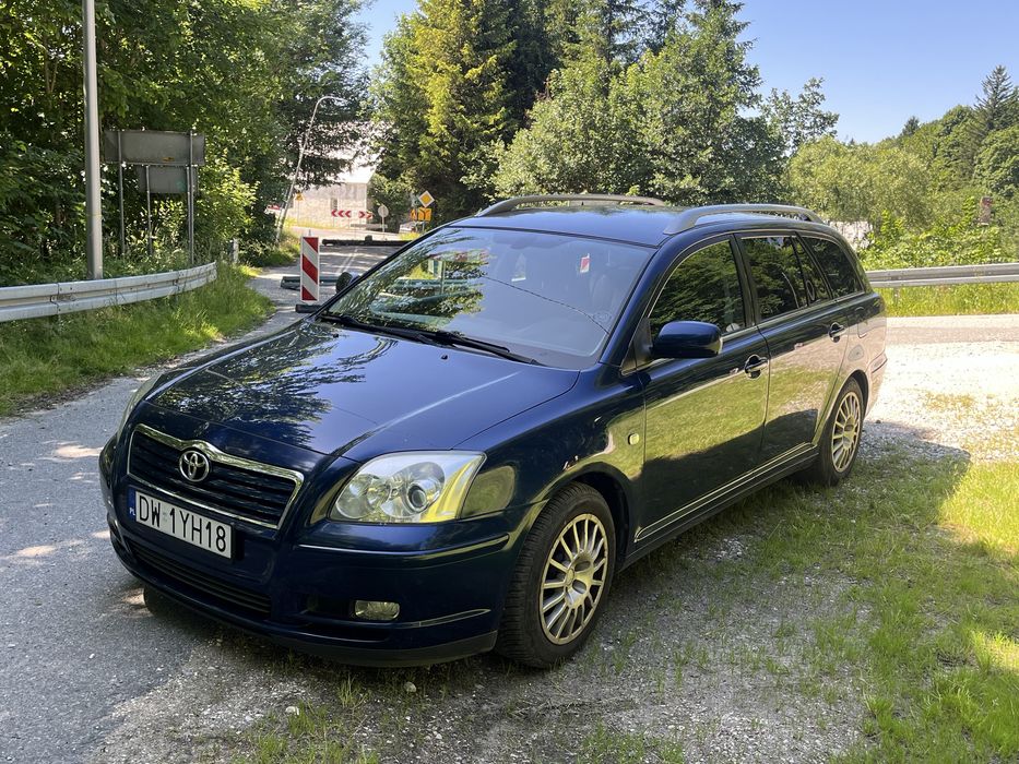 Toyota Avensis T25 1,8 benz, Stan bdb
