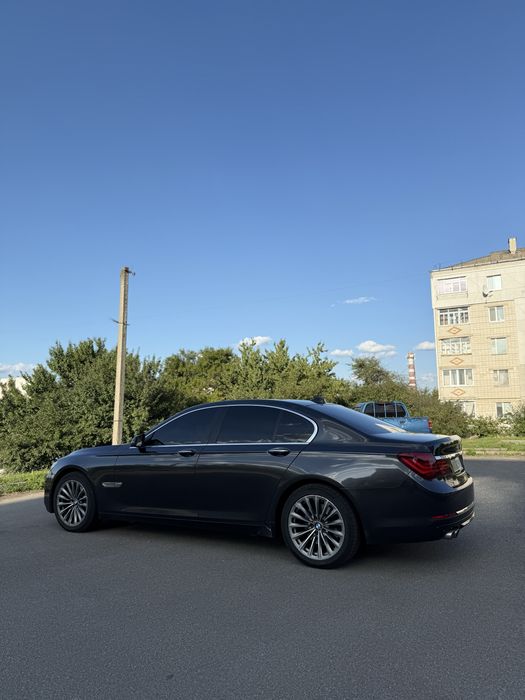 Продам BMW 7 Series 2012 р