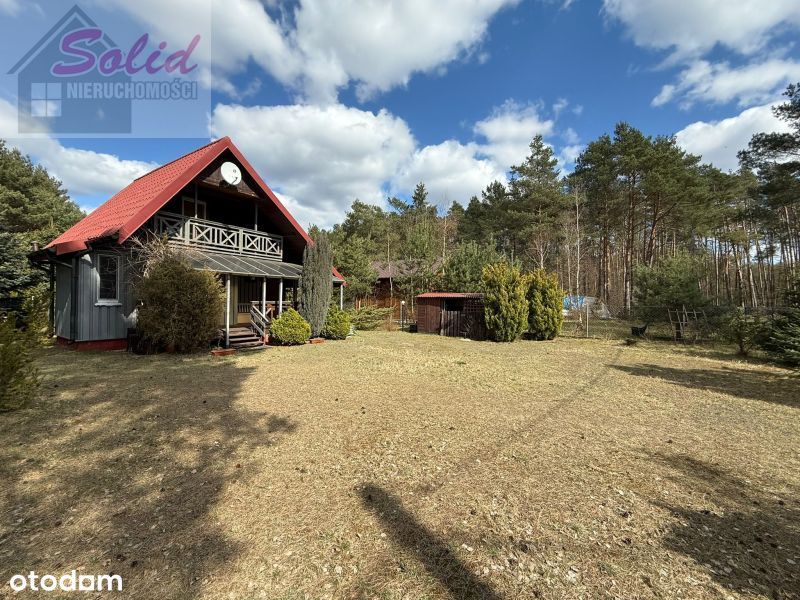 Atrakcyjnie położony domek letniskowy blisko jeziora Lucieńskiego