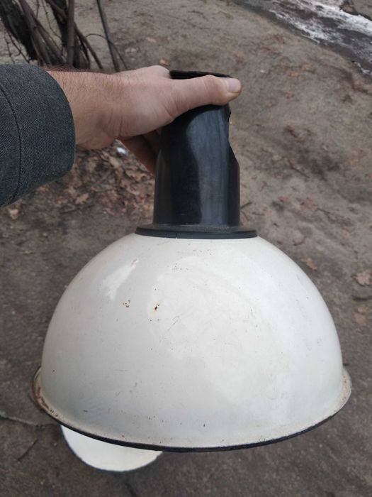 Фонарь вуличний старий