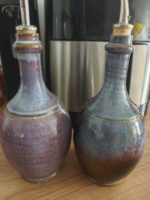 Butelki na ocet i oliwę emaliowane