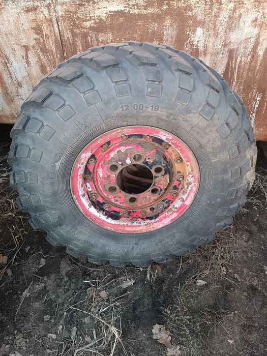 Колесо резина газ 66.