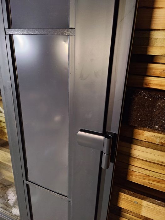 Дверь входная Рехау 980х2040