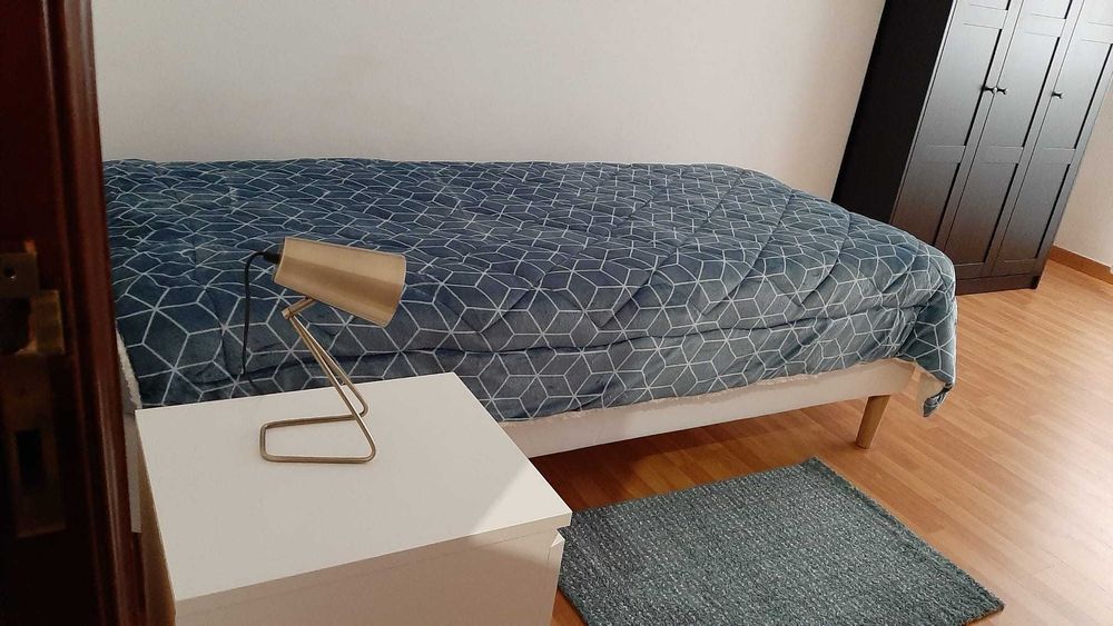 Quarto em casa partilhada