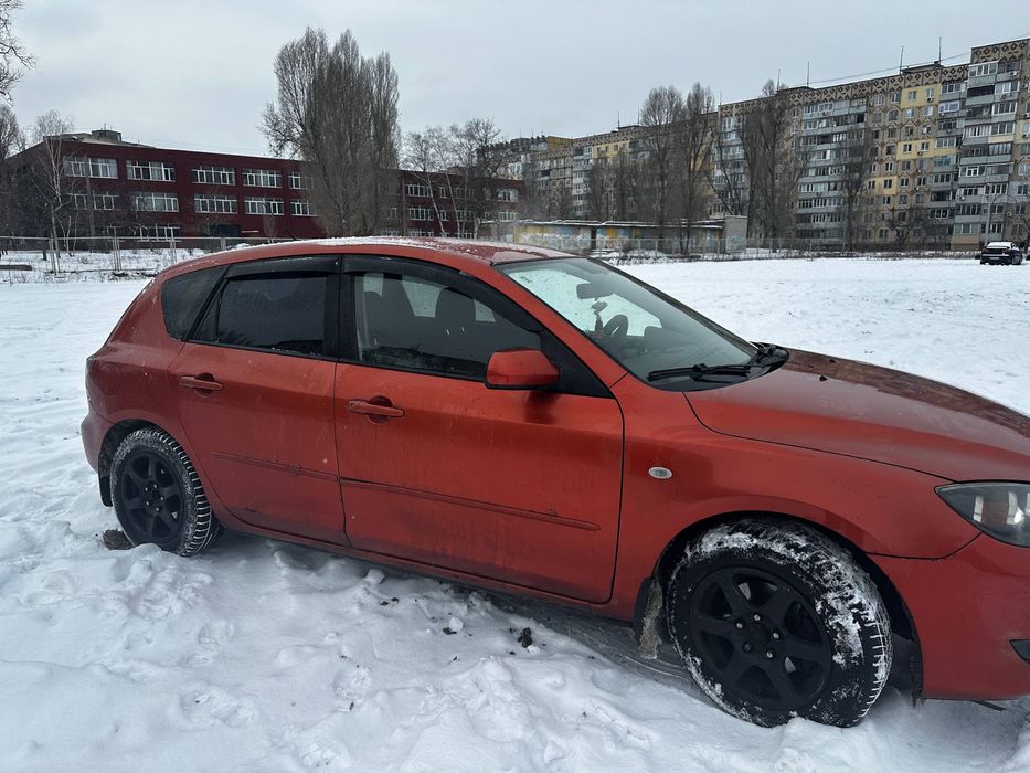 Mazda 3 бк  2005