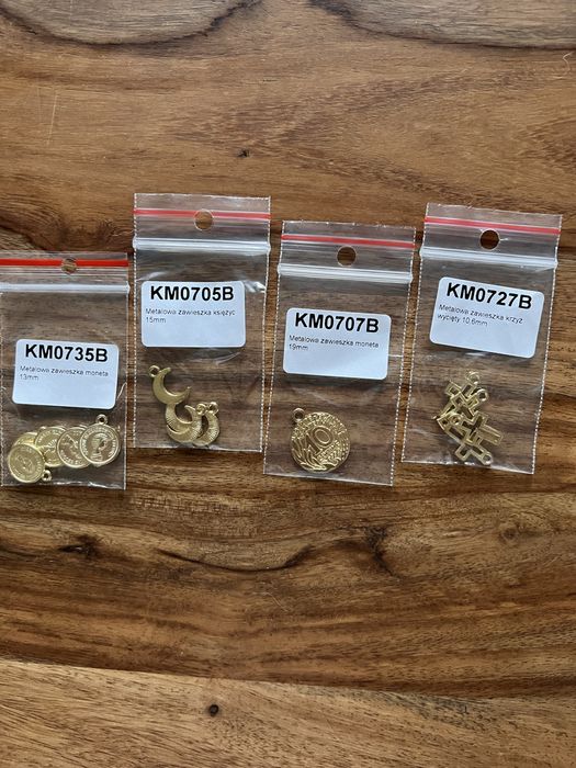 Zawieszki 14 szt. do biżuterii