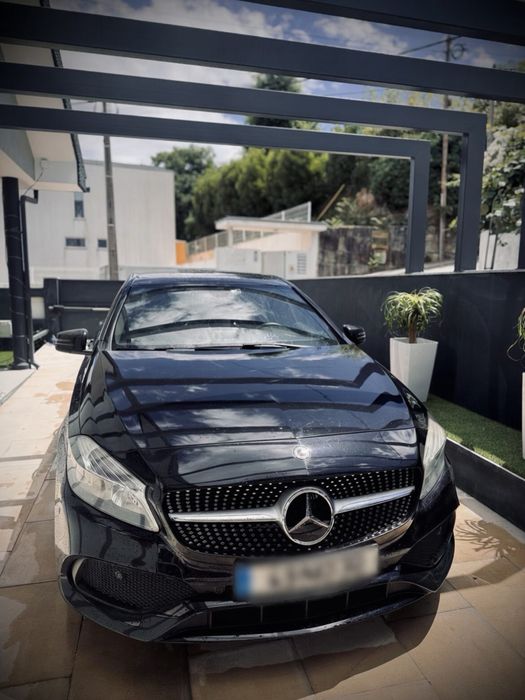 Mercedes-Benz A 180 AMG Line • 2013