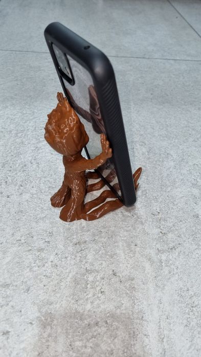 Stojak na telefon Groot