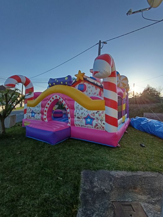 Aluguer de insufláveis