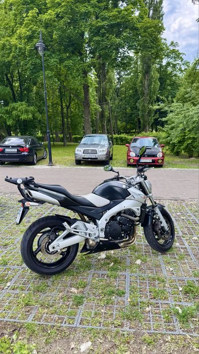 Suzuki GSR 600 с документами