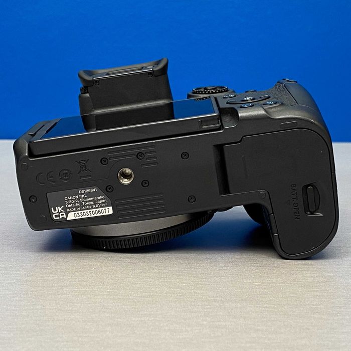 Canon EOS R7 (Corpo) - 32.5MP