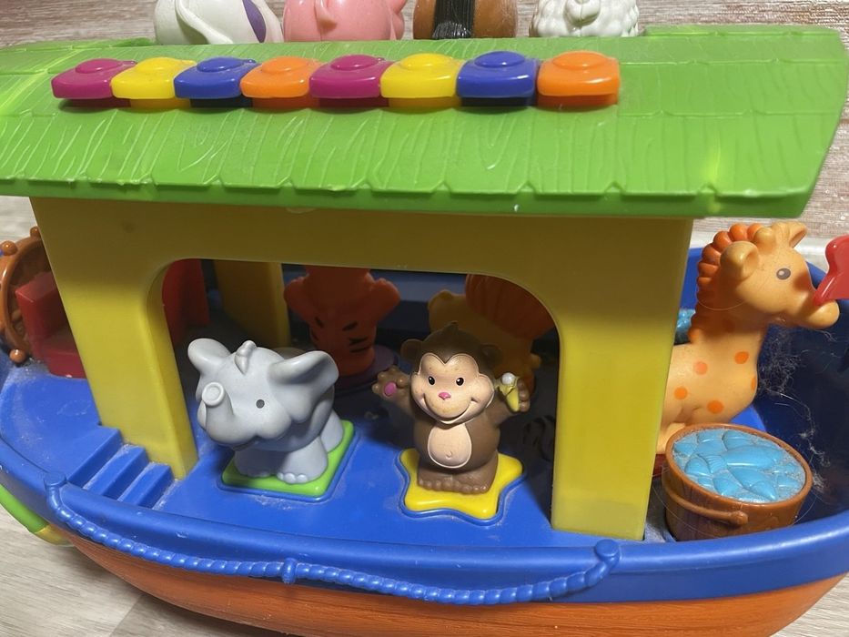 Іграшка Ноїв ковчег