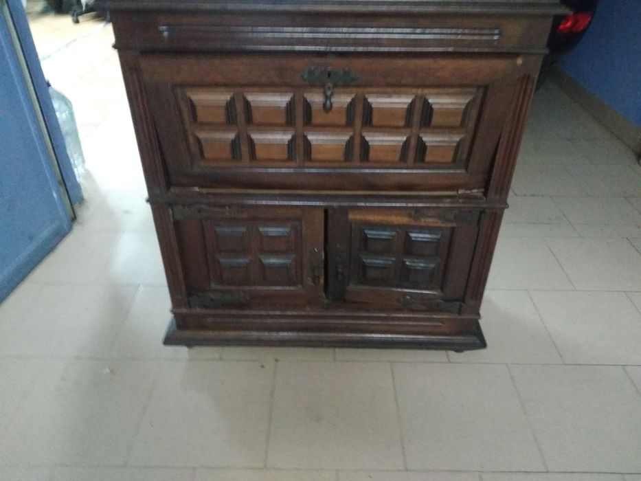 Máquina de costura64741324820610124