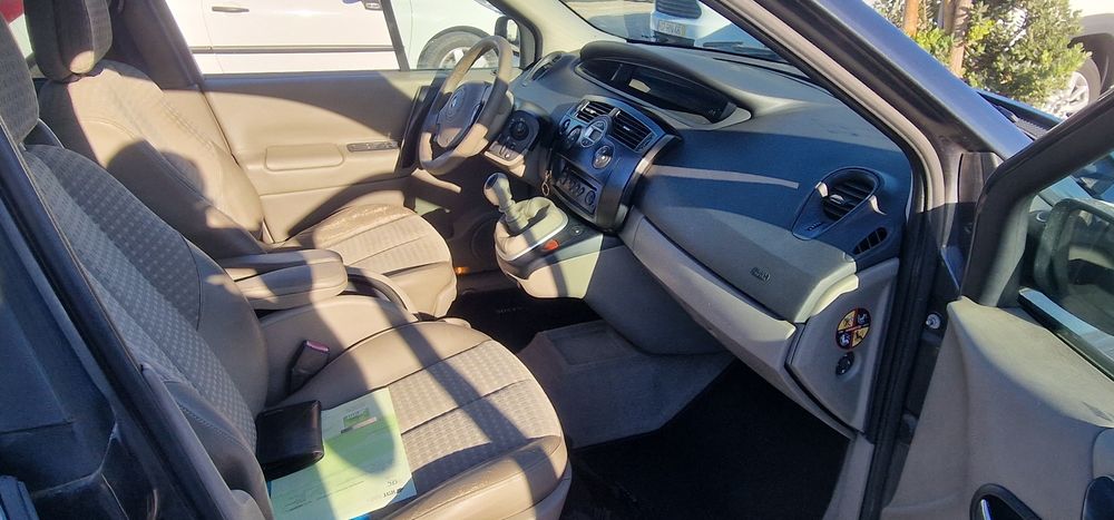 Renault Scenic 1.5 dci