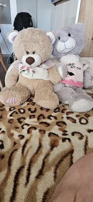 Sprzedam dwie maskotki misieOdbior osobisty