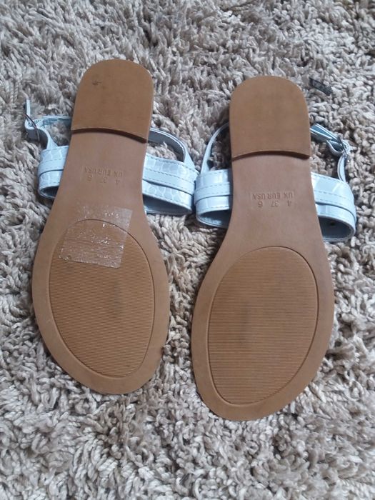 Sandały błękitne 37