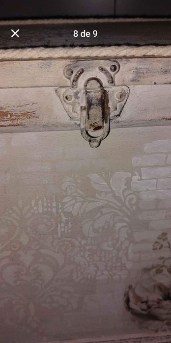 Baú pequeno, caixa de engraxador , restaurada