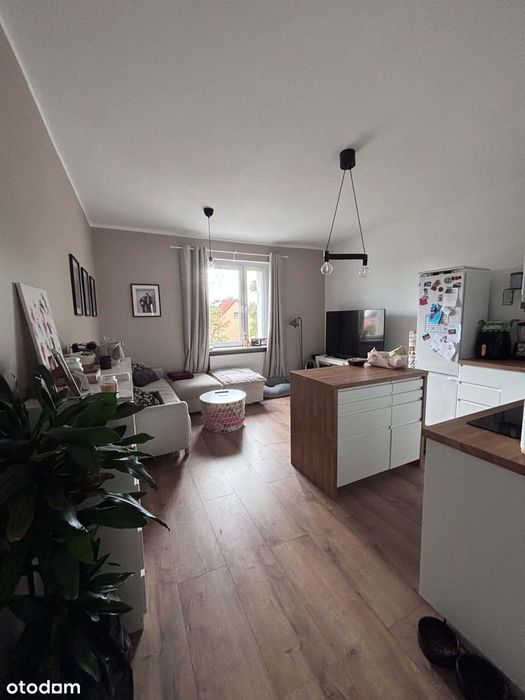 2 pokoje | ok. 40 m² | Pogodno | Remont 2025 | Parking | Piwnica 7 m²
