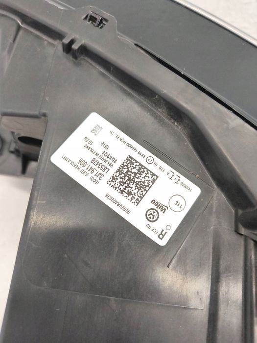 volkswagen passat b9 2024 komplet lampa przednia