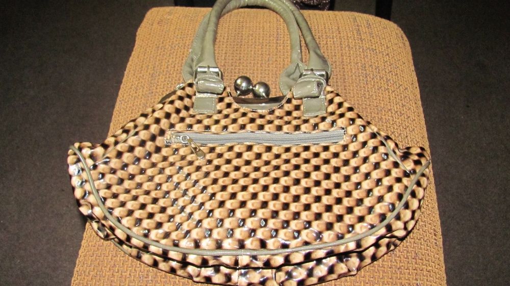 Сумка-ридикюль из Италии.