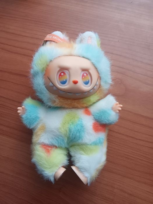 Labubu. [Pop mart]