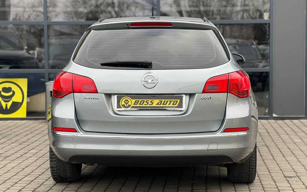 Opel Astra J 2015