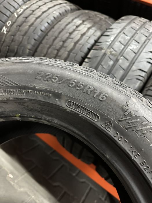 Шини Резина Зима 225/55 R16 Black Lion 4 Season
