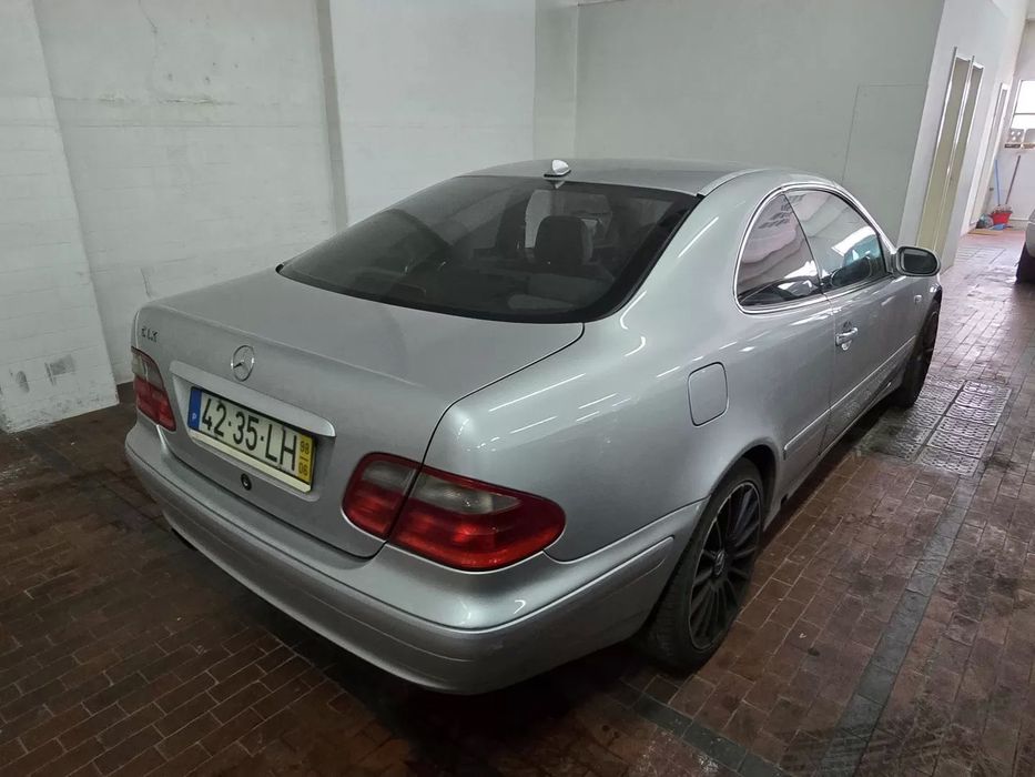 Mercedes-Benz CLK 200