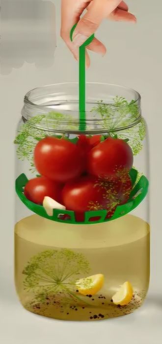 Легко діставати помідори з банки: Інсертер для консервування