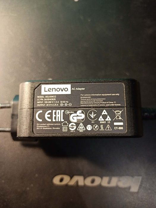 Laptop Lenovo 15 cali