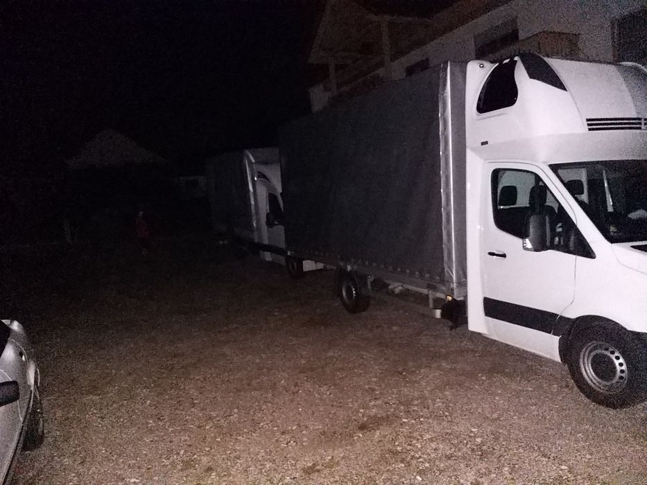 Przeprowadzki Transport przewóz rzeczy