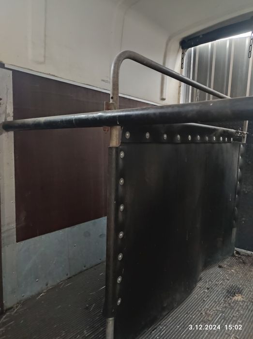 Przyczepa do koni Brenderup