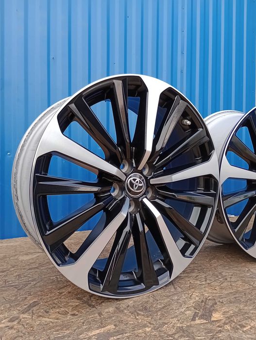 Felgi Aluminiowe 5x114,3 R20 8J ET35 Toyota Highlander Lexus Nx Rx