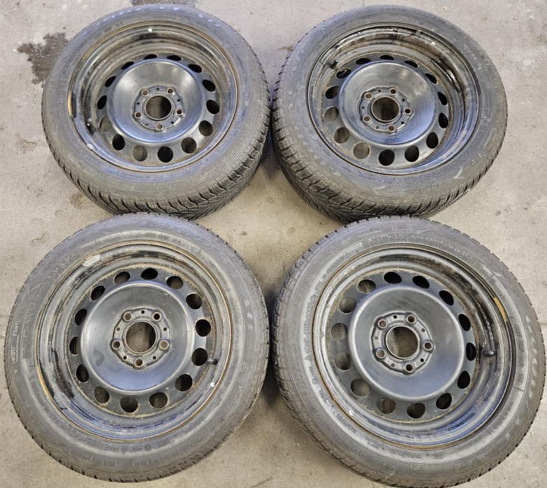 4x Felgi stalowe 16 5x120 ET31 BMW 3 E90 E91 E92 E93 F30 F31 [258]