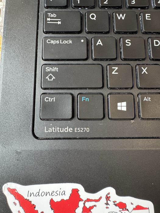 Laptop Dell Latitude E5270 i5 vpro 8GB RAM