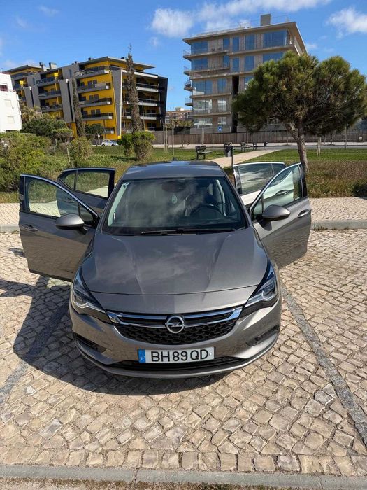 Opurtunidade Opel astra k excellence 2016 em boas condições e com poucos km