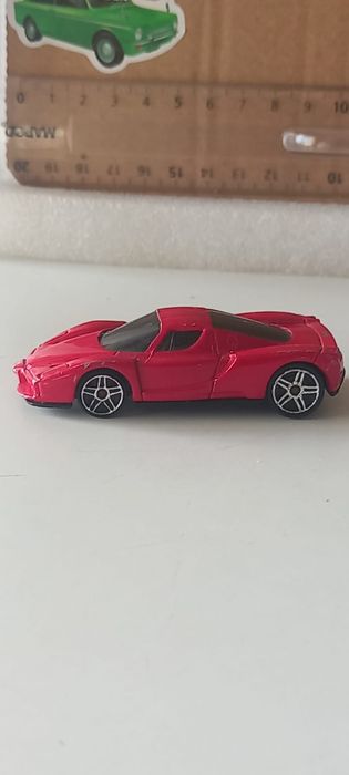 Enzo ferrari hot wheels