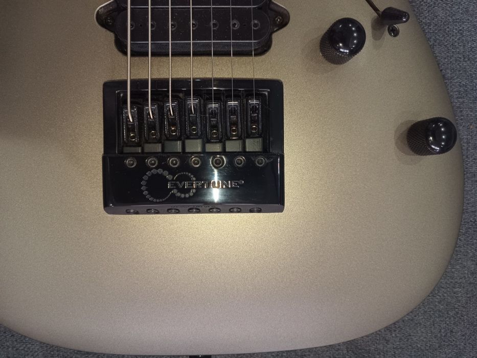 Gitara elektryczna Ibanez Apex 30