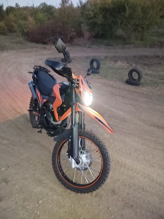 Мотоцыкл Spark SP250D-7