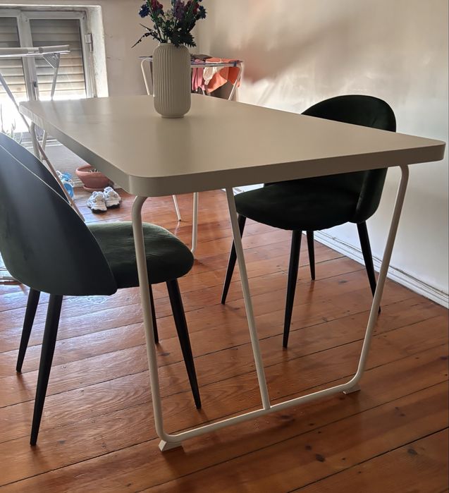 Mesa ikea 78*1.56