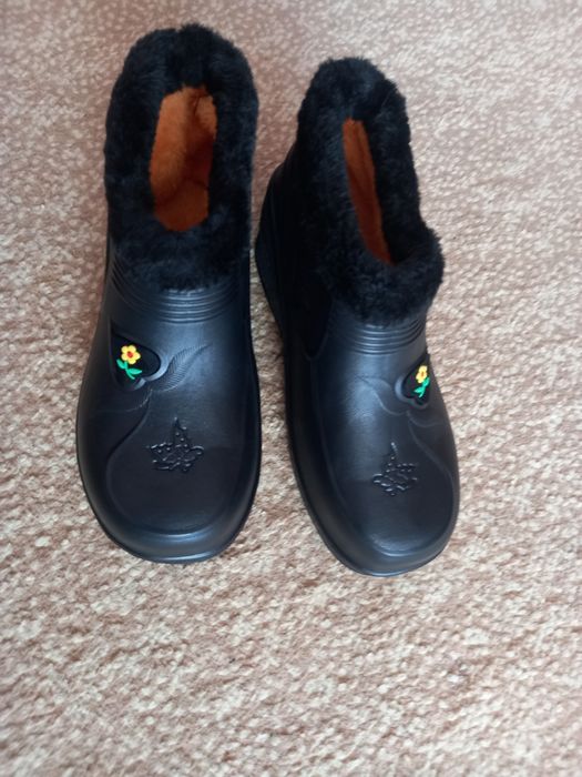 Калошв   ризинові