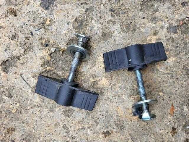 Używany wyłącznik KOSIARKI elektrycznej wraz z uchwytem - kompletny