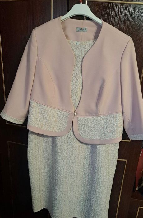 Жіноче плаття 52 розмір