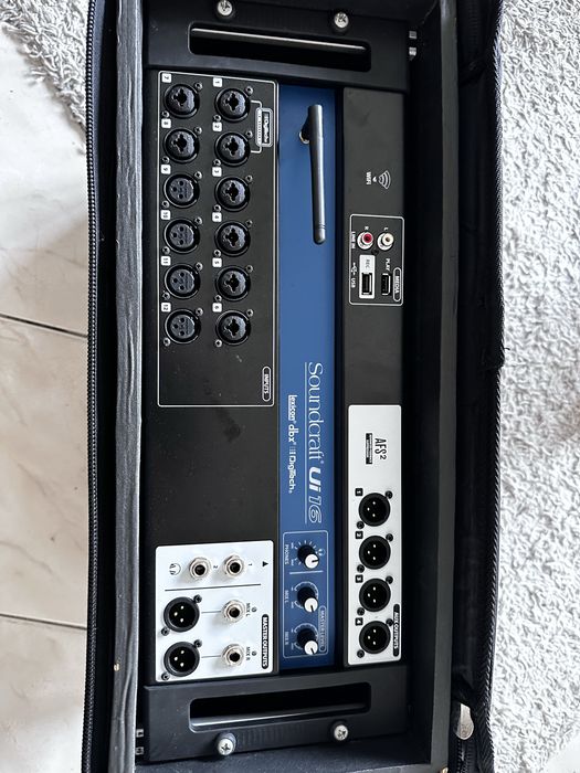 Mesa digital Ui16 soundcraft