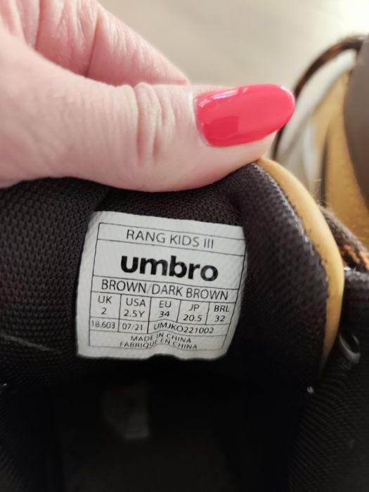 Jesienne chłopięce buty Umbro rozm.34