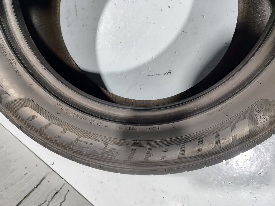 2 pneus semi novos 235-55R17 - Oferta dos Portes